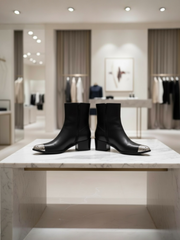 מגף סקין | Skin boot