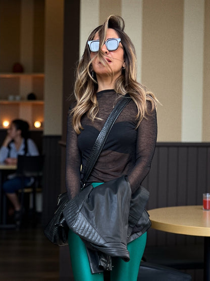 shirt muse | חולצת מוזה