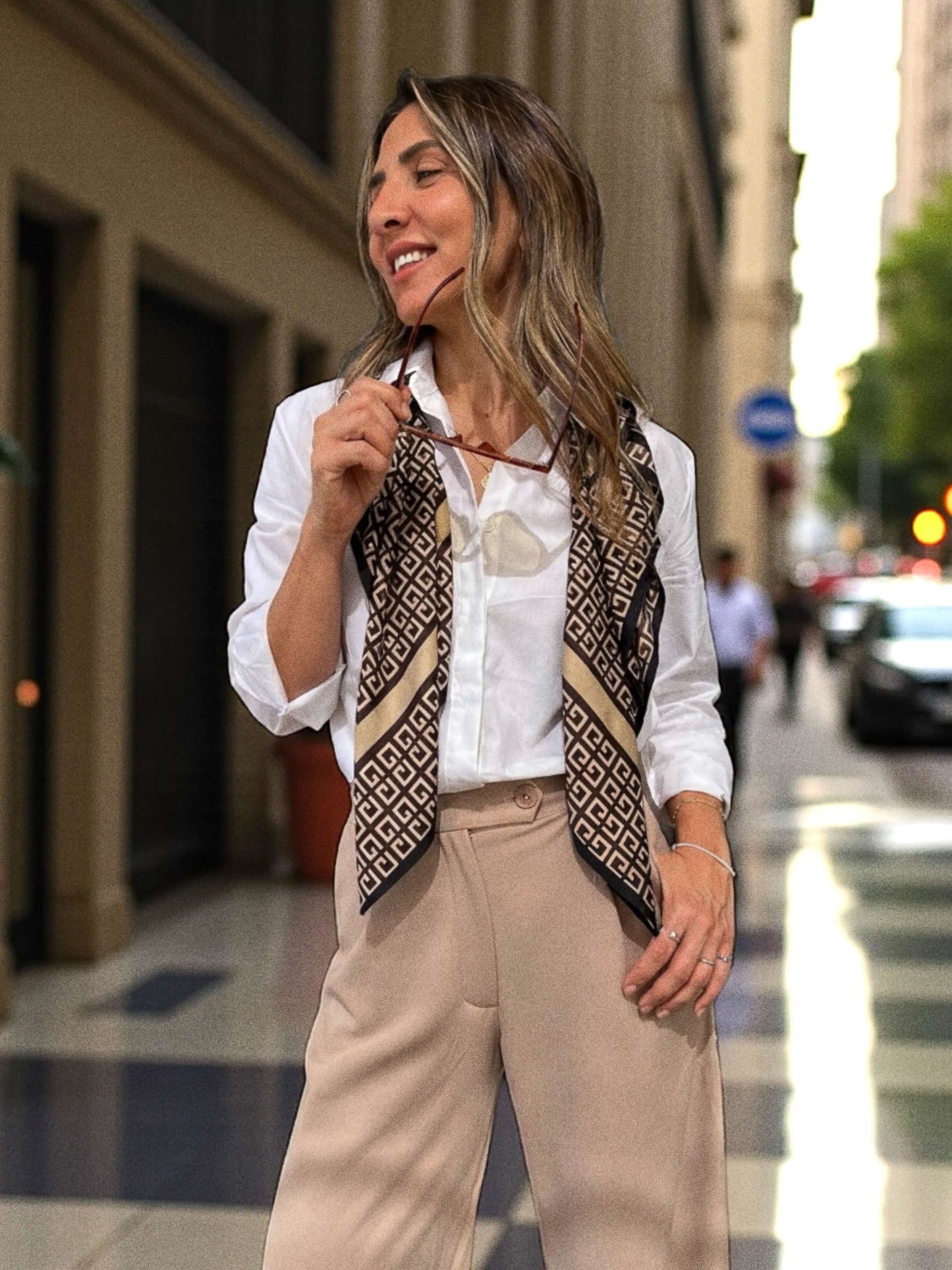 מכופתרת מורגן | Morgan button