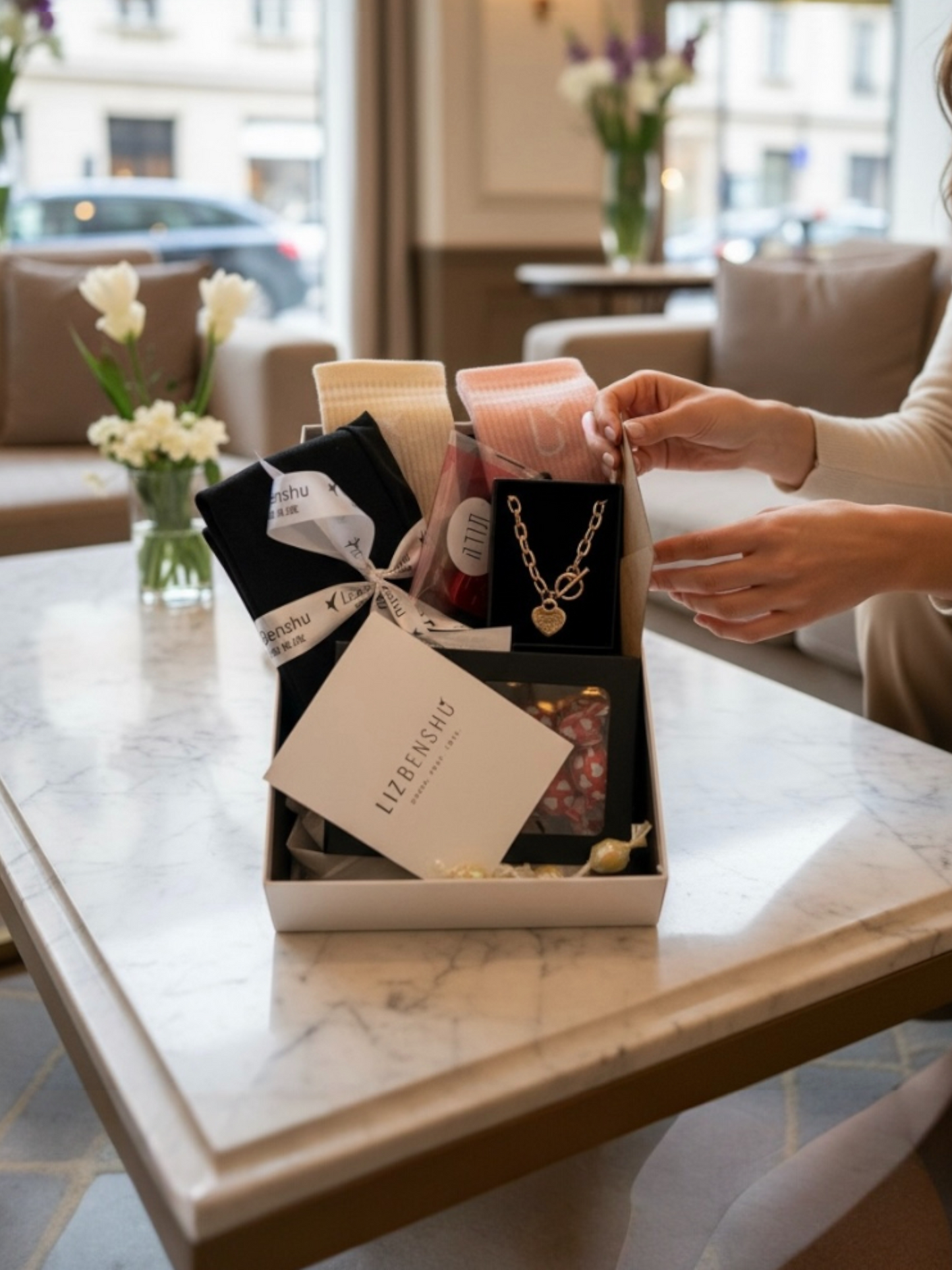 PREMIUM SIGNATURE BOX